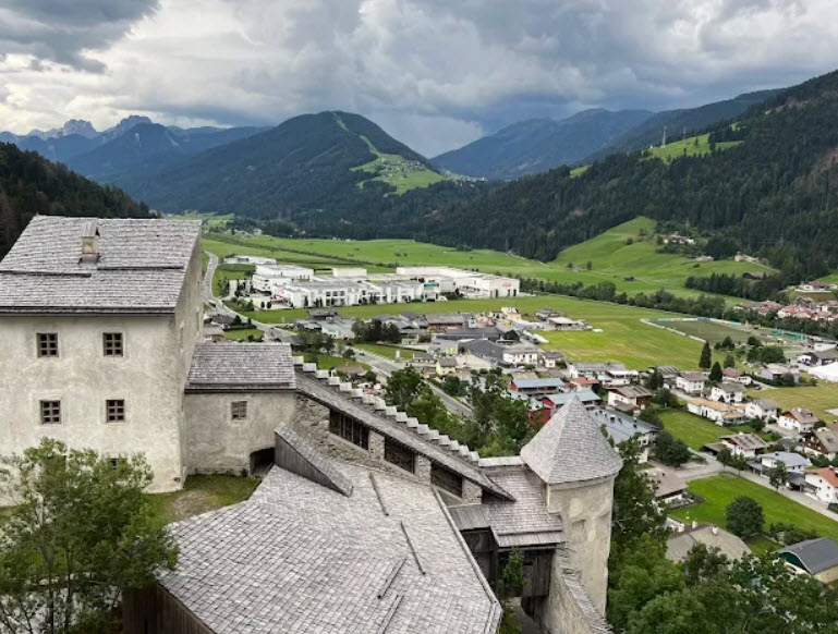 Burg Heinfels, Heinfels, Austria, Austria